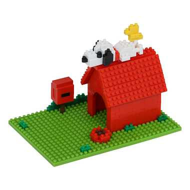 Nanoblock PEANUTS  - Snoopy House